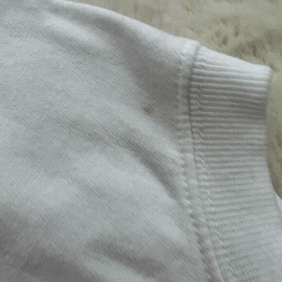 Hello Kitty Sanrio Graphic Crew Neck Sweatshirt White Pink women’s size XL - Picture 11 of 14